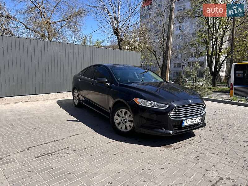 Седан Ford Fusion 2014 в Хмельницькому