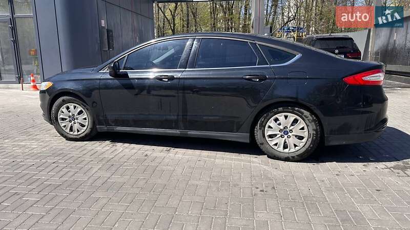 Седан Ford Fusion 2014 в Хмельницькому