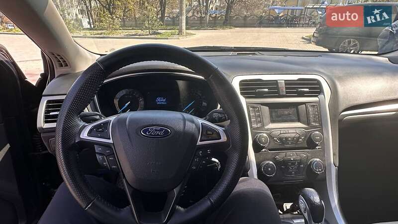 Седан Ford Fusion 2014 в Хмельницькому