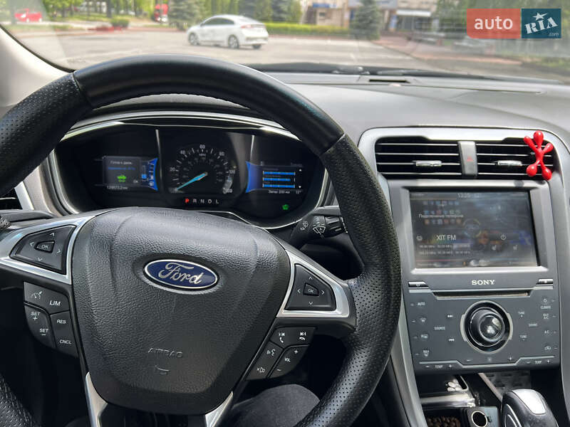 Седан Ford Fusion 2013 в Вінниці