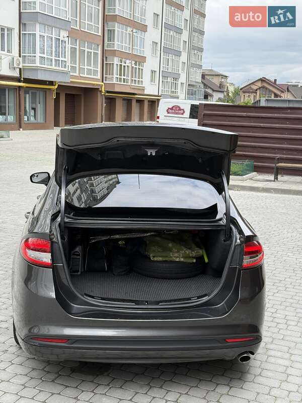 Седан Ford Fusion 2016 в Ивано-Франковске фото 10 Седан Ford Fusion 2016 в Ивано-Франковске