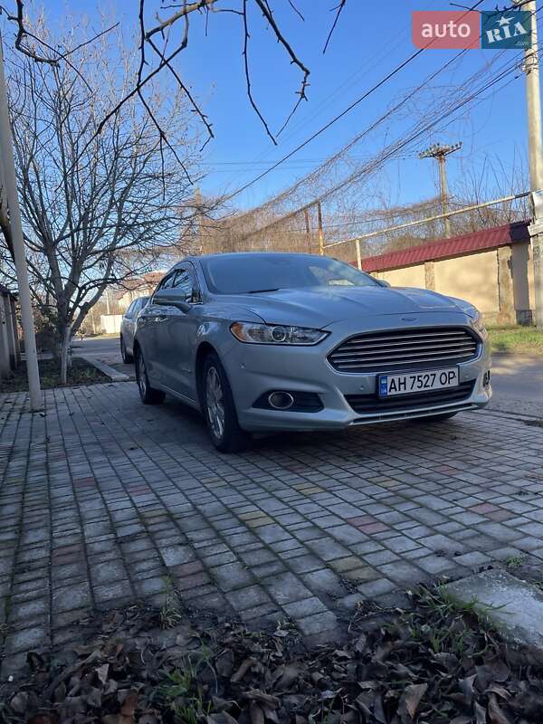 Седан Ford Fusion 2013 в Одессе