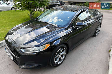 Седан Ford Fusion 2014 в Києві