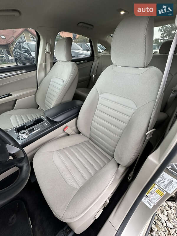 Седан Ford Fusion 2016 в Ивано-Франковске