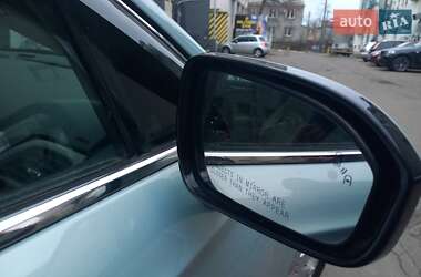 Седан Ford Fusion 2013 в 