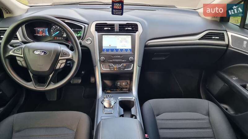 Седан Ford Fusion 2019 в Києві