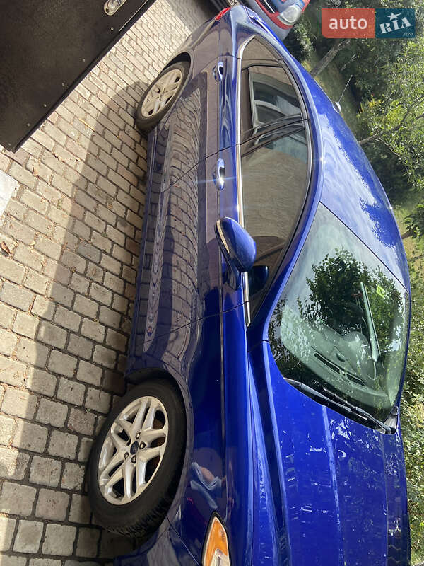 Седан Ford Fusion 2015 в Житомирі