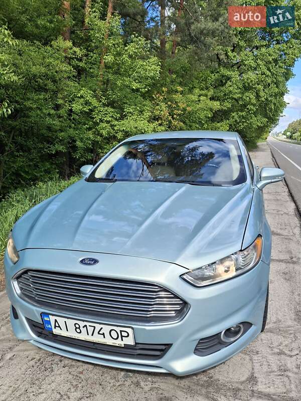 Ford Fusion 2013
