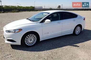 Ford Fusion 2015