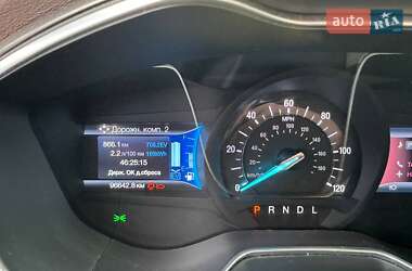 Седан Ford Fusion 2017 в 