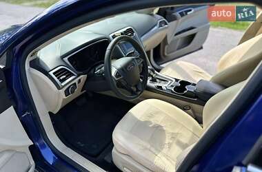 Седан Ford Fusion 2014 в 