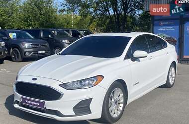 Седан Ford Fusion 2019 в Дніпрі