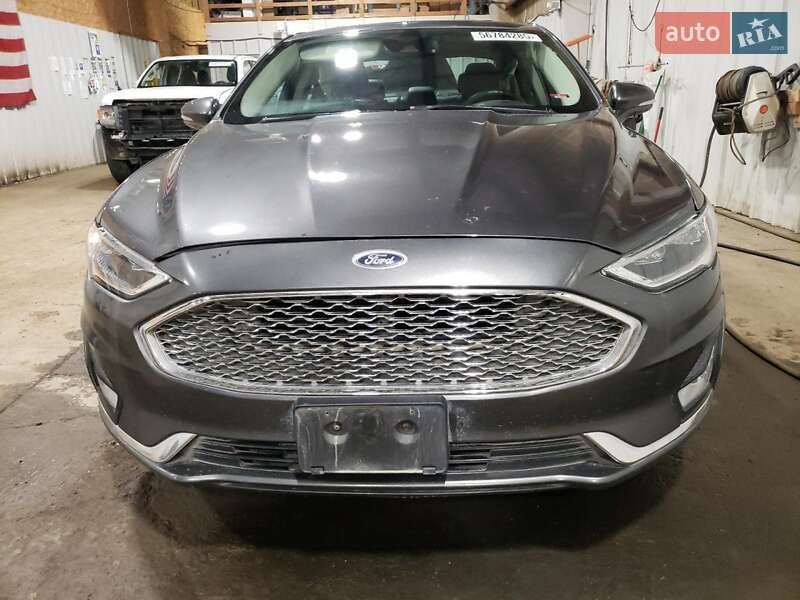Седан Ford Fusion 2020 в Львові