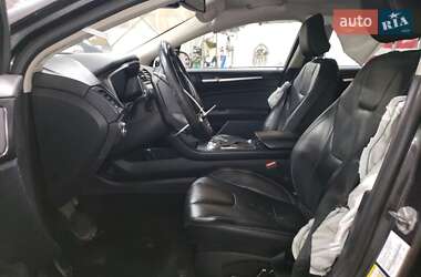 Седан Ford Fusion 2020 в 