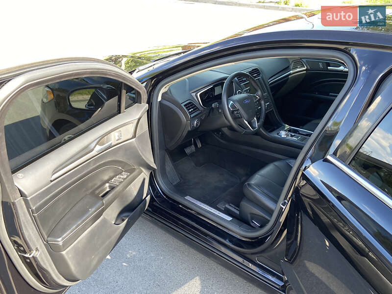 Седан Ford Fusion 2019 в Чернигове фото 20 Седан Ford Fusion 2019 в Чернигове