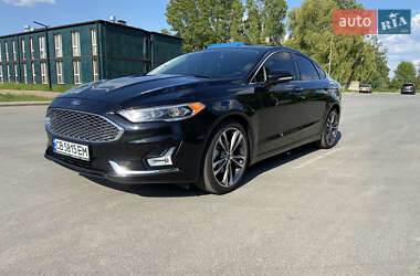 Седан Ford Fusion 2019 в 