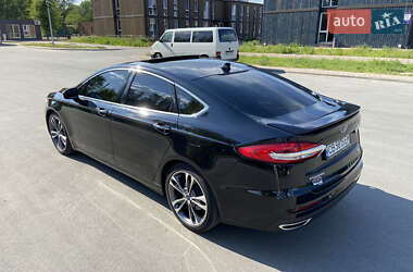 Седан Ford Fusion 2019 в 
