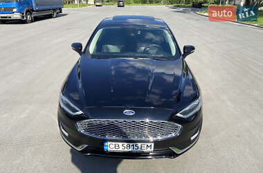 Седан Ford Fusion 2019 в 
