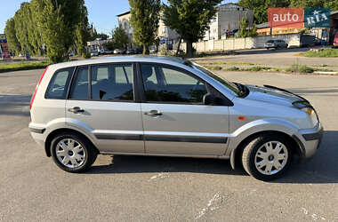 Хэтчбек Ford Fusion 2009 в 
