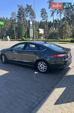 Седан Ford Fusion 2014 в Киеве
