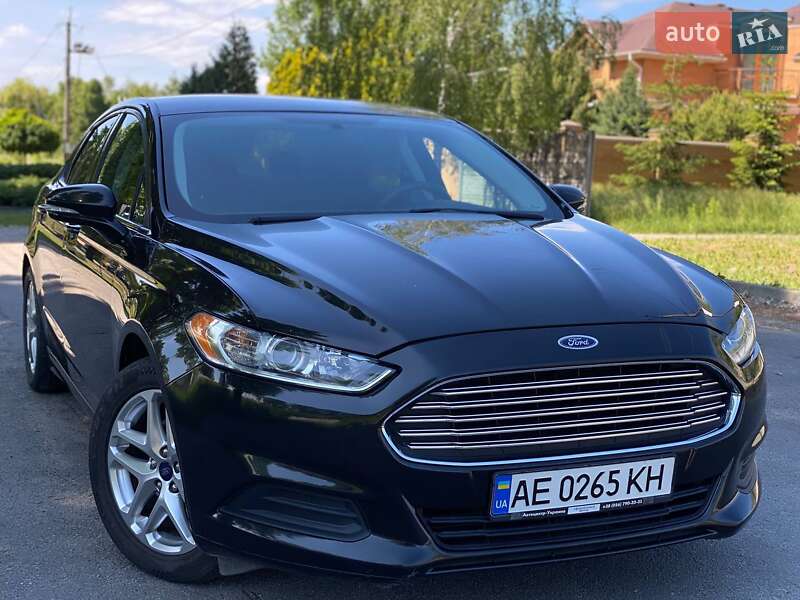 Седан Ford Fusion 2013 в Дніпрі