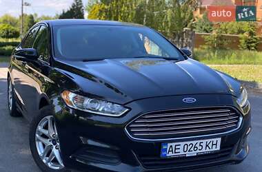 Седан Ford Fusion 2013 в 