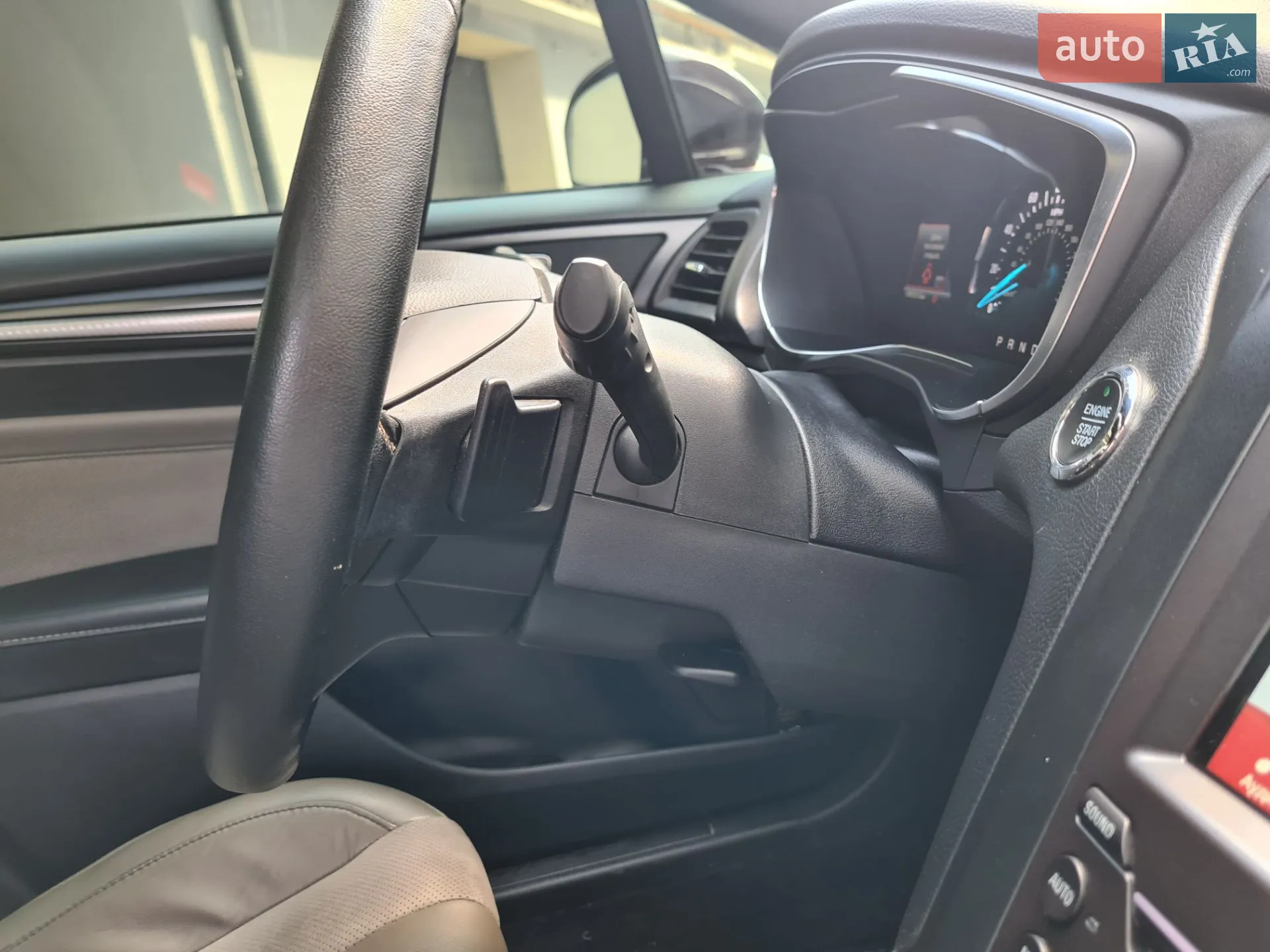 2017 Ford Fusion - мініатюра 27