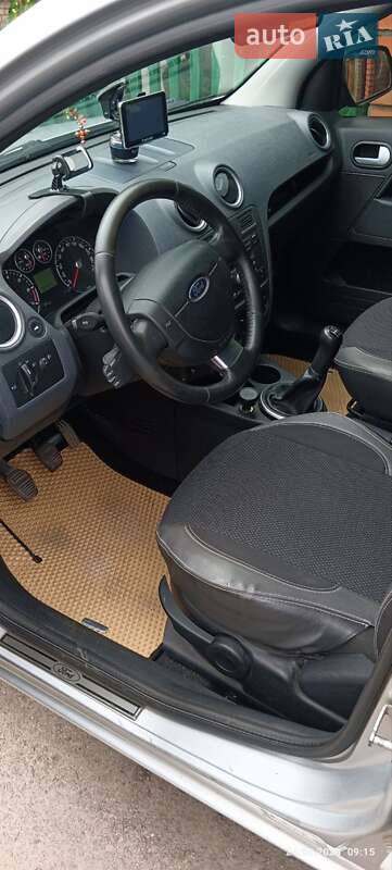 Хетчбек Ford Fusion 2011 в Козятині