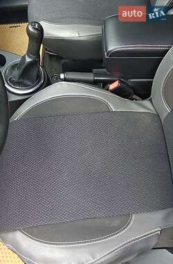 Хетчбек Ford Fusion 2011 в 