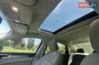 Седан Ford Fusion 2018 в 