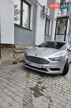 Седан Ford Fusion 2016 в Чорткові