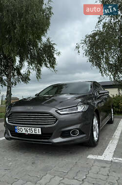Седан Ford Fusion 2016 в Тернополі