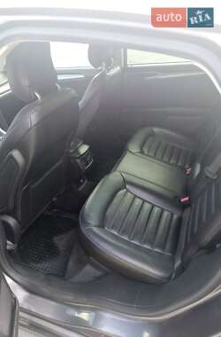 Седан Ford Fusion 2013 в 