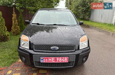 Хэтчбек Ford Fusion 2007 в 