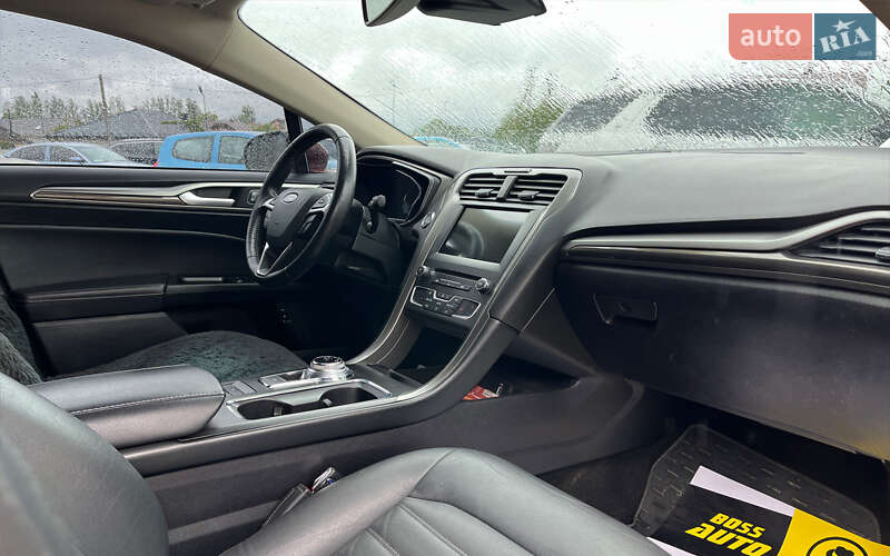 Седан Ford Fusion 2018 в Коломиї