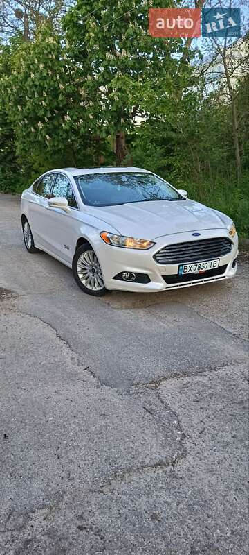 Седан Ford Fusion 2013 в Харькове