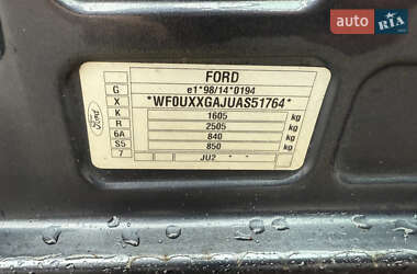 Хэтчбек Ford Fusion 2010 в 