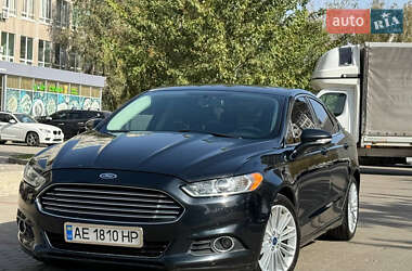 Седан Ford Fusion 2014 в Львові