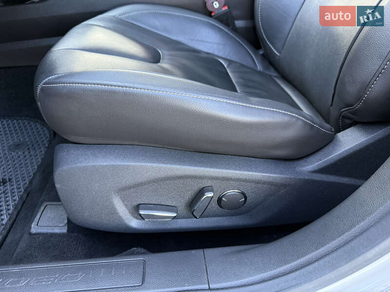 Седан Ford Fusion 2015 в Одессе