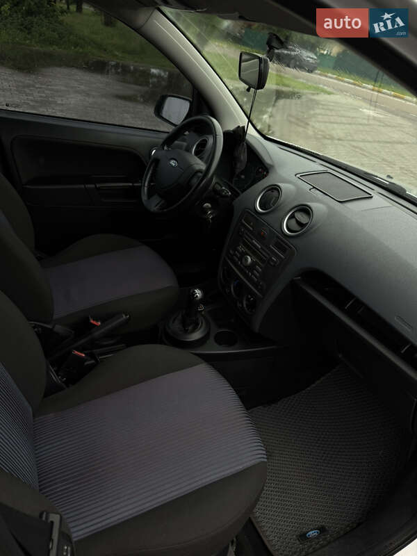 Хэтчбек Ford Fusion 2008 в Ирпене фото 11 Хэтчбек Ford Fusion 2008 в Ирпене