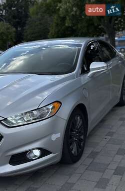 Седан Ford Fusion 2015 в Днепре