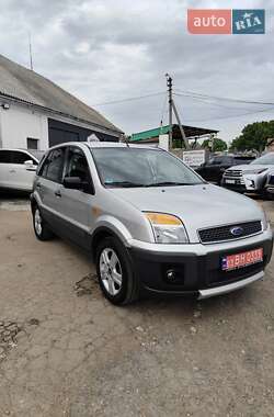 Хэтчбек Ford Fusion 2008 в 