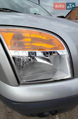 Хэтчбек Ford Fusion 2008 в 