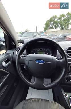 Хэтчбек Ford Fusion 2008 в 