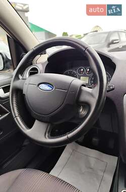 Хэтчбек Ford Fusion 2008 в 