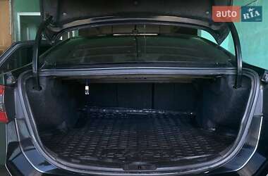 Седан Ford Fusion 2014 в 