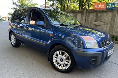 Хэтчбек Ford Fusion 2007 в 