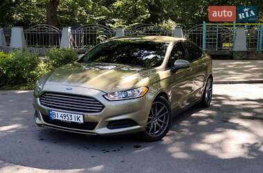 Седан Ford Fusion 2013 в Полтаві