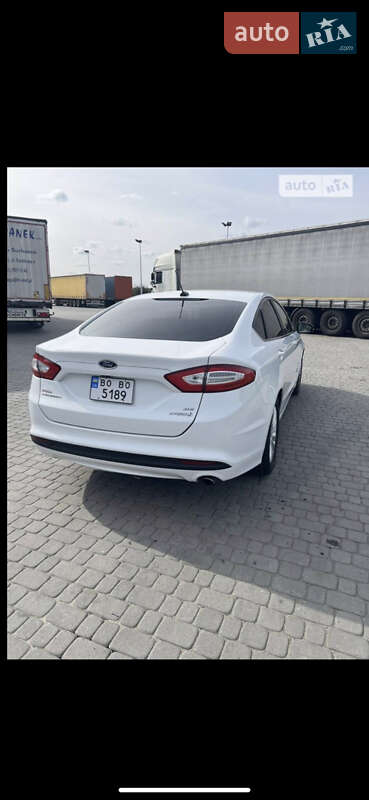 Седан Ford Fusion 2015 в Одессе