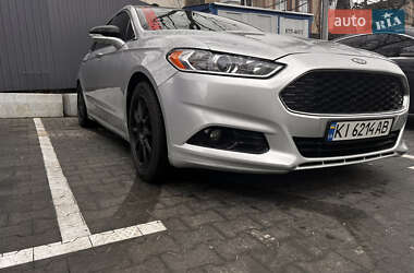 Седан Ford Fusion 2014 в 